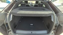 
										Peugeot 3008 HYBRID E-DCS6 ALLURE 2025 completo									