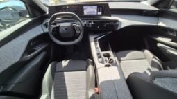 
										Peugeot 3008 HYBRID E-DCS6 ALLURE 2025 completo									