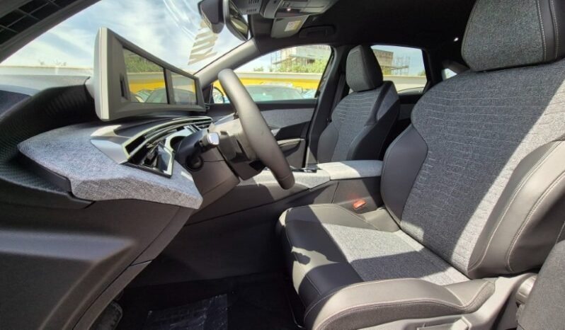 
								Peugeot 3008 HYBRID E-DCS6 ALLURE 2025 completo									