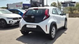 
										Toyota AYGO X VVT-I ACTIVE 2024 completo									
