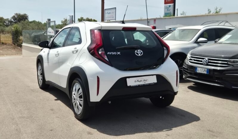 
								Toyota AYGO X VVT-I ACTIVE 2024 completo									