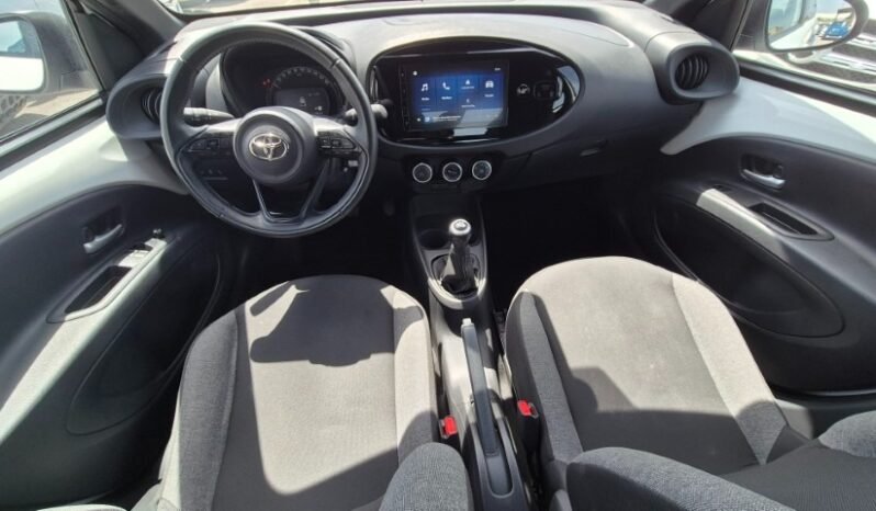 
								Toyota AYGO X VVT-I ACTIVE 2024 completo									