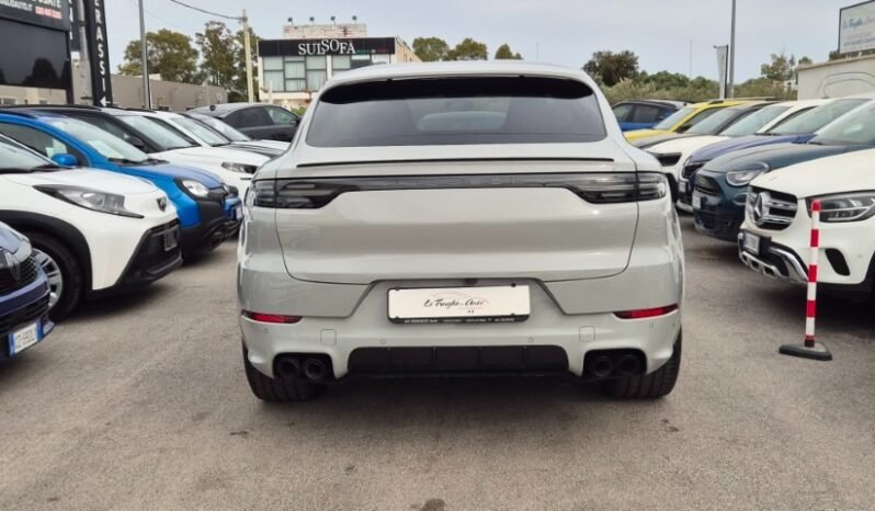 
								Porsche CAYENNE V6 PLATINIUM EDITION 2022 completo									