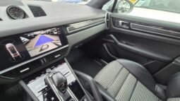 
										Porsche CAYENNE V6 PLATINIUM EDITION 2022 completo									