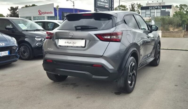 
								Nissan JUKE DIG-T N-CONNECTA (DCT) 2023 completo									