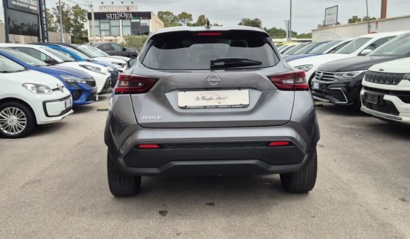 
								Nissan JUKE DIG-T TEKNA (DCT) 2023 completo									