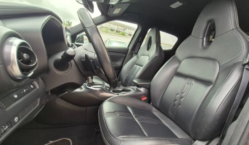 
								Nissan JUKE DIG-T TEKNA (DCT) 2023 completo									