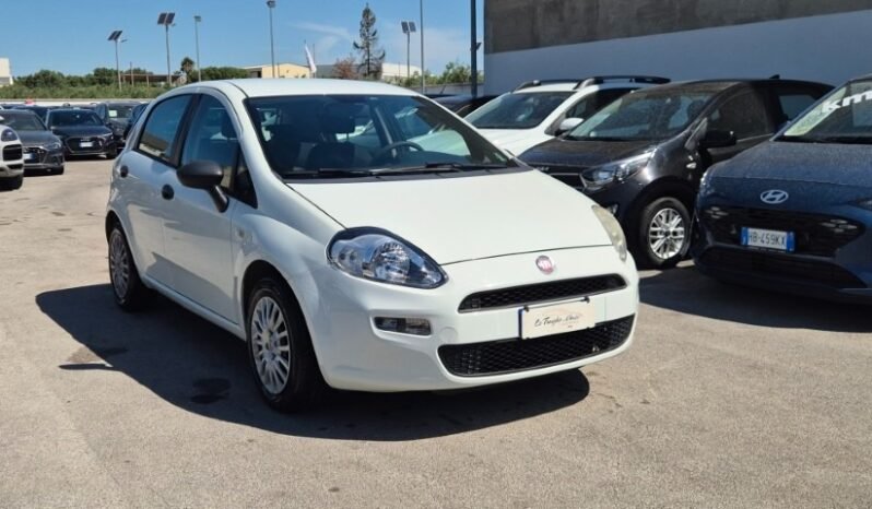 
								Fiat Punto 2013 completo									