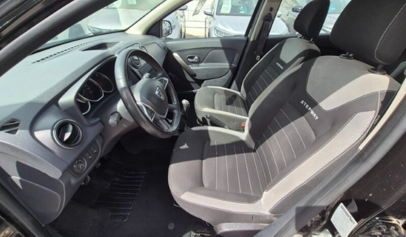 
								Dacia SANDERO STEPWAY TCE COMFORT 2019 completo									
