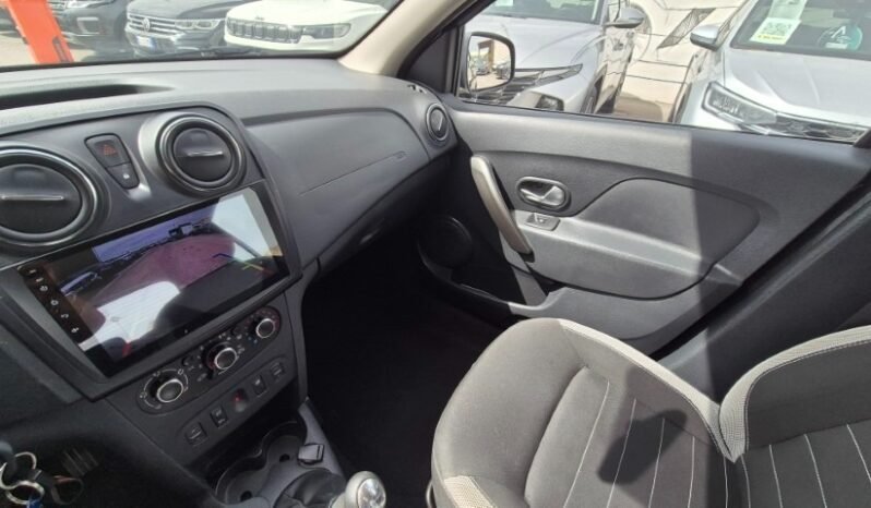 
								Dacia SANDERO STEPWAY TCE COMFORT 2019 completo									