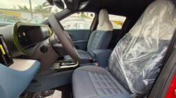 
										Fiat GRANDE PANDA HYBRID LA PRIMA 2025 completo									