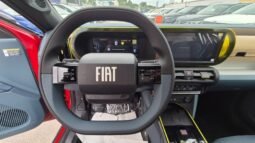 
										Fiat GRANDE PANDA HYBRID LA PRIMA 2025 completo									