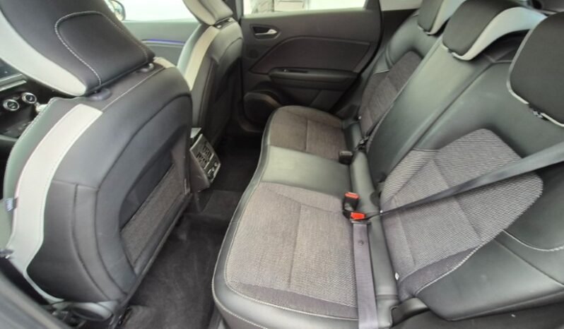 
								Renault CAPTUR TCE TECHNO 2024 completo									