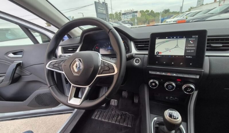 
								Renault CAPTUR TCE TECHNO 2024 completo									
