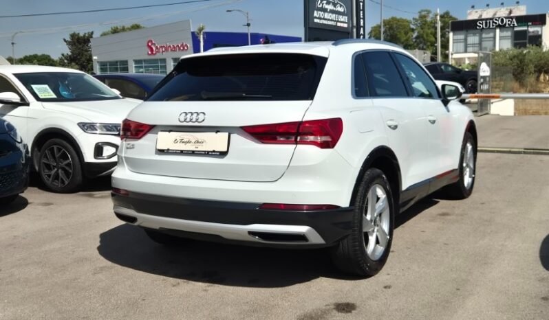 
								Audi Q3 35 TDI S-TRONIC BUSINESS 2021 completo									