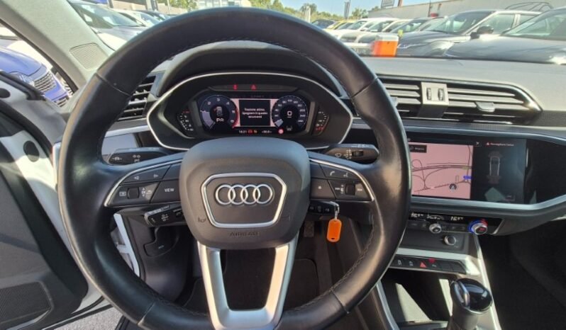 
								Audi Q3 35 TDI S-TRONIC BUSINESS 2021 completo									
