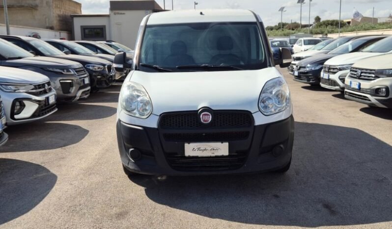 
								Fiat DOBLO’ MJT DYNAMIC 2014 completo									