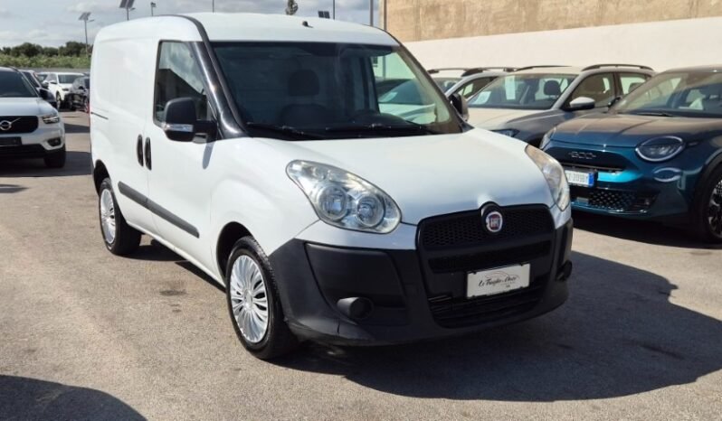 
								Fiat DOBLO’ MJT DYNAMIC 2014 completo									