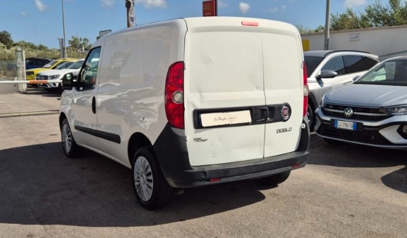 
								Fiat DOBLO’ MJT DYNAMIC 2014 completo									