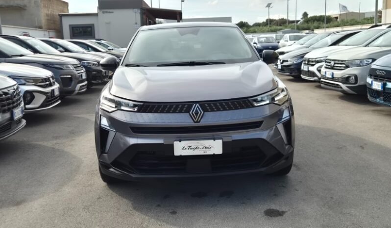 
								Renault CAPTUR TCE TECHNO 2025 completo									