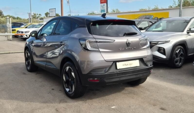 
								Renault CAPTUR TCE TECHNO 2025 completo									
