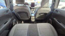 
										Renault CAPTUR TCE TECHNO 2025 completo									