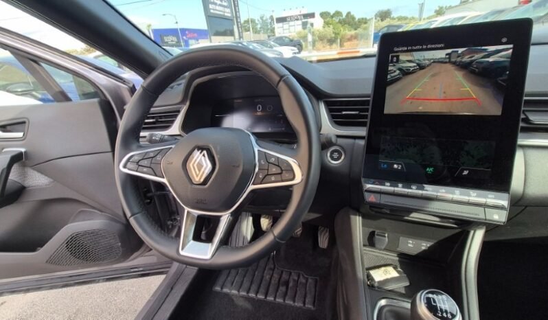 
								Renault CAPTUR TCE TECHNO 2025 completo									