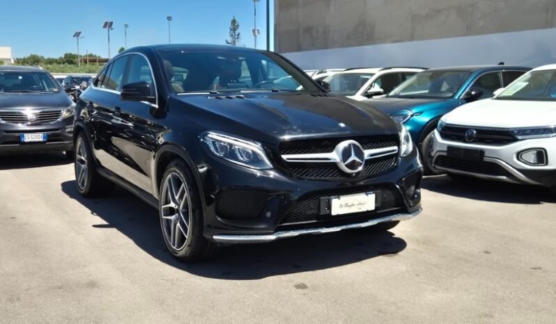 
								Mercedes GLE 350D 4 MATIC PREMIUM AMG (TETTO PANORAMICO – APRIBILE) 2016 completo									