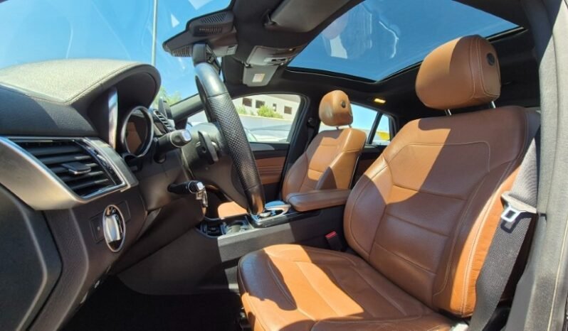 
								Mercedes GLE 350D 4 MATIC PREMIUM AMG (TETTO PANORAMICO – APRIBILE) 2016 completo									