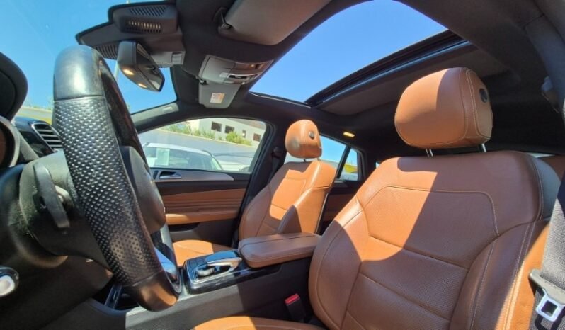 
								Mercedes GLE 350D 4 MATIC PREMIUM AMG (TETTO PANORAMICO – APRIBILE) 2016 completo									