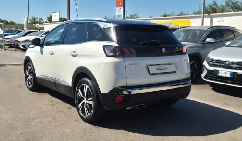 
								Peugeot 3008 BLUEHDI EAT8 GT 2023 completo									