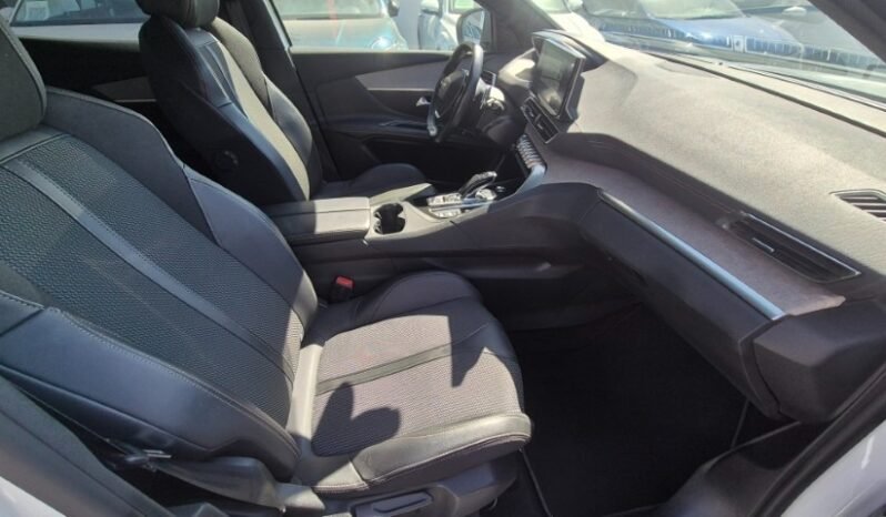 
								Peugeot 3008 BLUEHDI EAT8 GT 2023 completo									