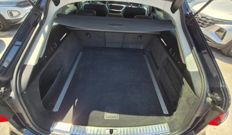 
								Audi A6 AVANT S-TRONIC S-LINE 2021 completo									