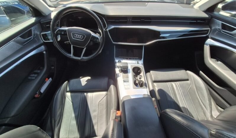 
								Audi A6 AVANT S-TRONIC S-LINE 2021 completo									