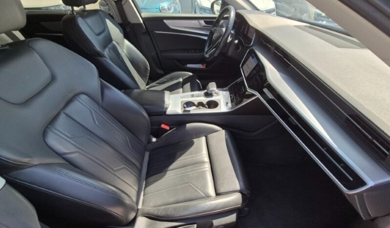 
								Audi A6 AVANT S-TRONIC S-LINE 2021 completo									