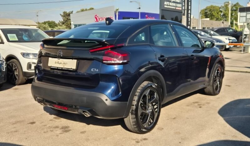 
								Citroen C 4 MAX 2024 completo									