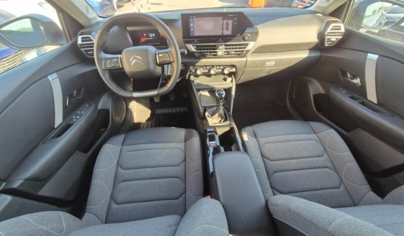
								Citroen C 4 MAX 2024 completo									
