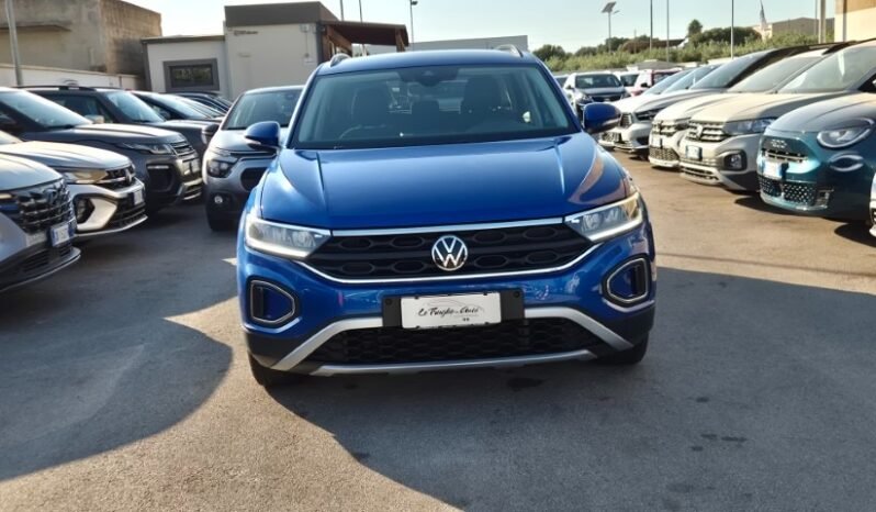 
								Volkswagen T-ROC ACT DSG LIFE 2022 completo									