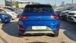 
										Volkswagen T-ROC ACT DSG LIFE 2022 completo									