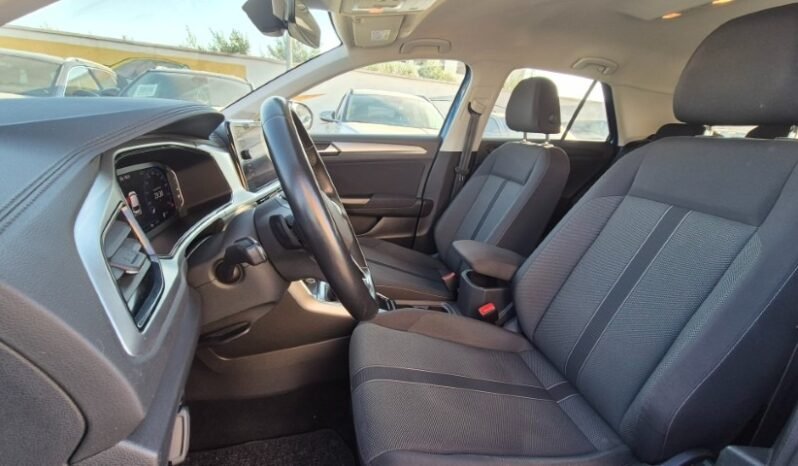 
								Volkswagen T-ROC ACT DSG LIFE 2022 completo									