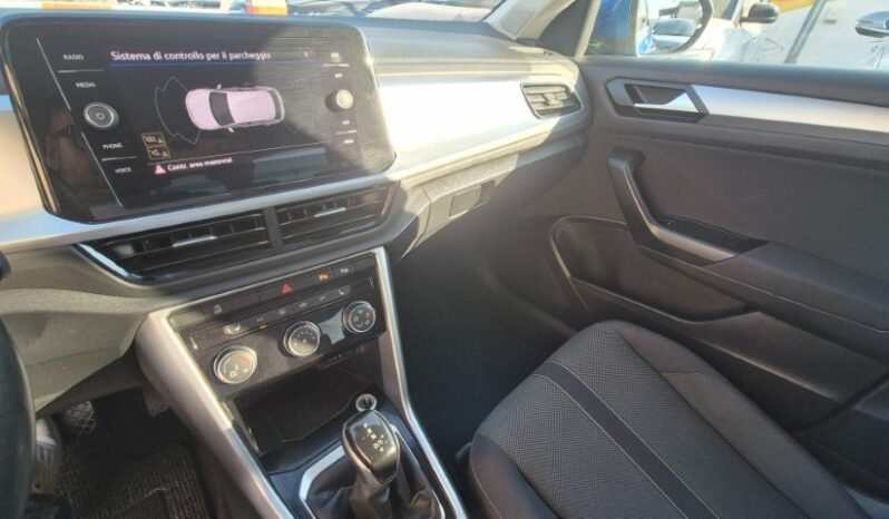 
								Volkswagen T-ROC ACT DSG LIFE 2022 completo									