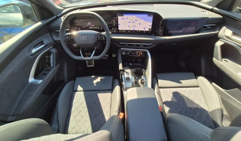 
								Audi Q5 SPB 40 TDI QUATTRO S-TRONIC S-LINE (TETTO APRIBILE) 2026 completo									