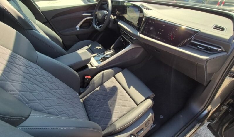 
								Audi Q5 SPB 40 TDI QUATTRO S-TRONIC S-LINE (TETTO APRIBILE) 2026 completo									
