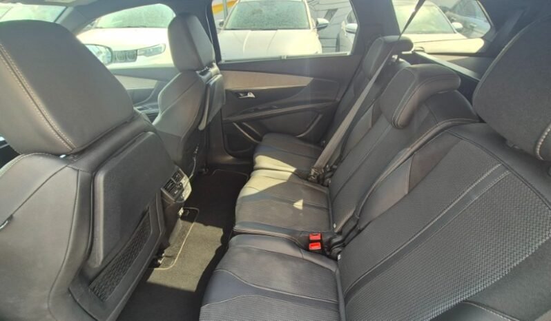 
								Peugeot 5008 BLUEHDI GT (EAT8) 7 POSTI 2023 completo									