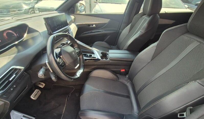 
								Peugeot 5008 BLUEHDI GT (EAT8) 7 POSTI 2023 completo									