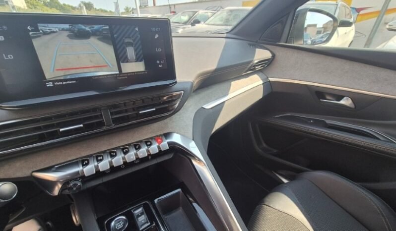 
								Peugeot 5008 BLUEHDI GT (EAT8) 7 POSTI 2023 completo									
