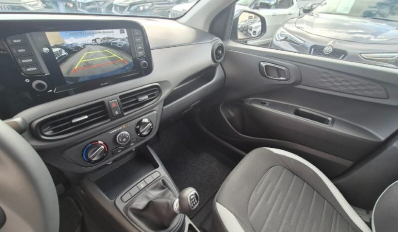 
								Hyundai I10 MPI CONNECTLINE 2025 completo									