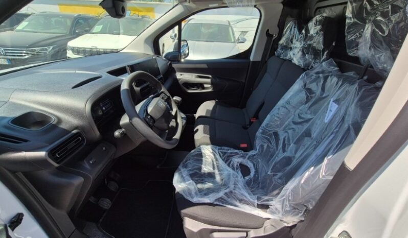 
								Fiat DOBLO’ BLUEHDI VAN 2026 completo									