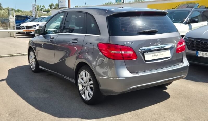 
								Mercedes B 200 CDI EXECUTIVE 2014 completo									