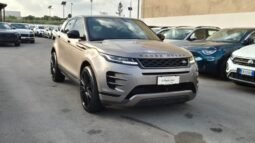 
										LAND ROVER RR EVOQUE R-DYNAMIC 2021 completo									